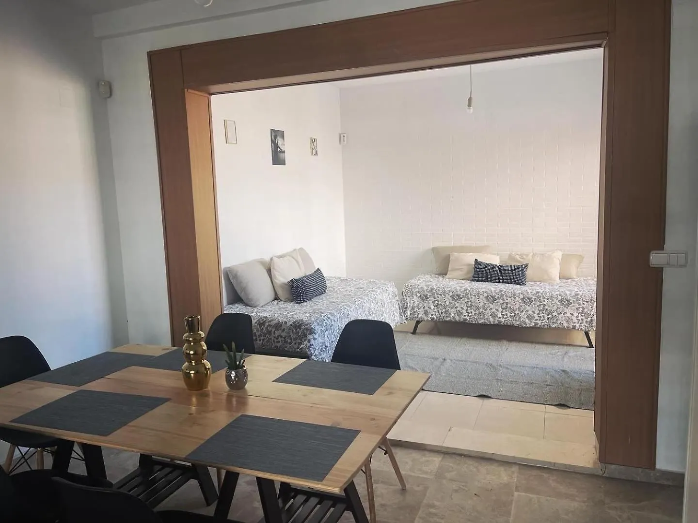 Glass Student-Habitacion Doble Privada En Casa Compartida-Uebica2 Mairena del Aljarafe Homestay