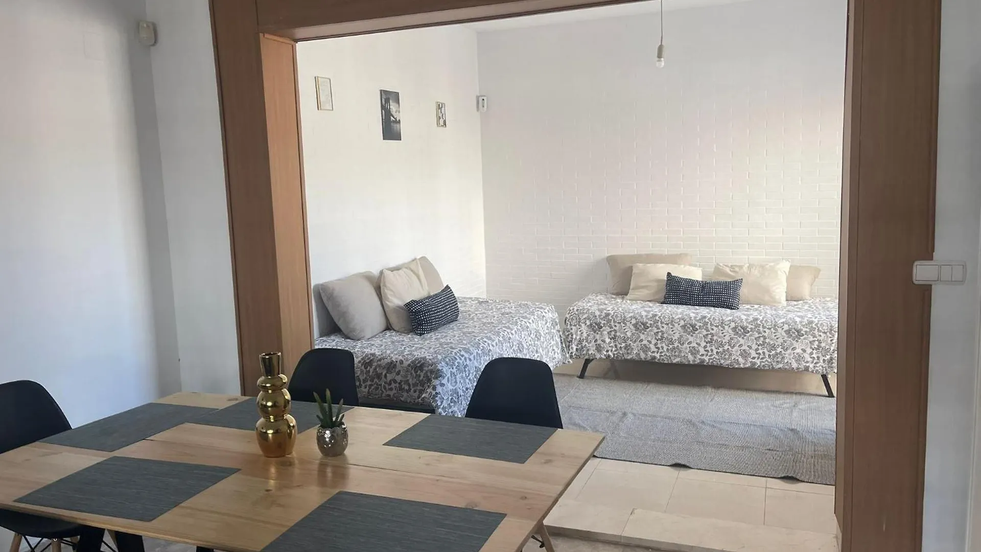 Homestay Glass Student-Habitacion Doble Privada En Casa Compartida-Uebica2 Mairena del Aljarafe
